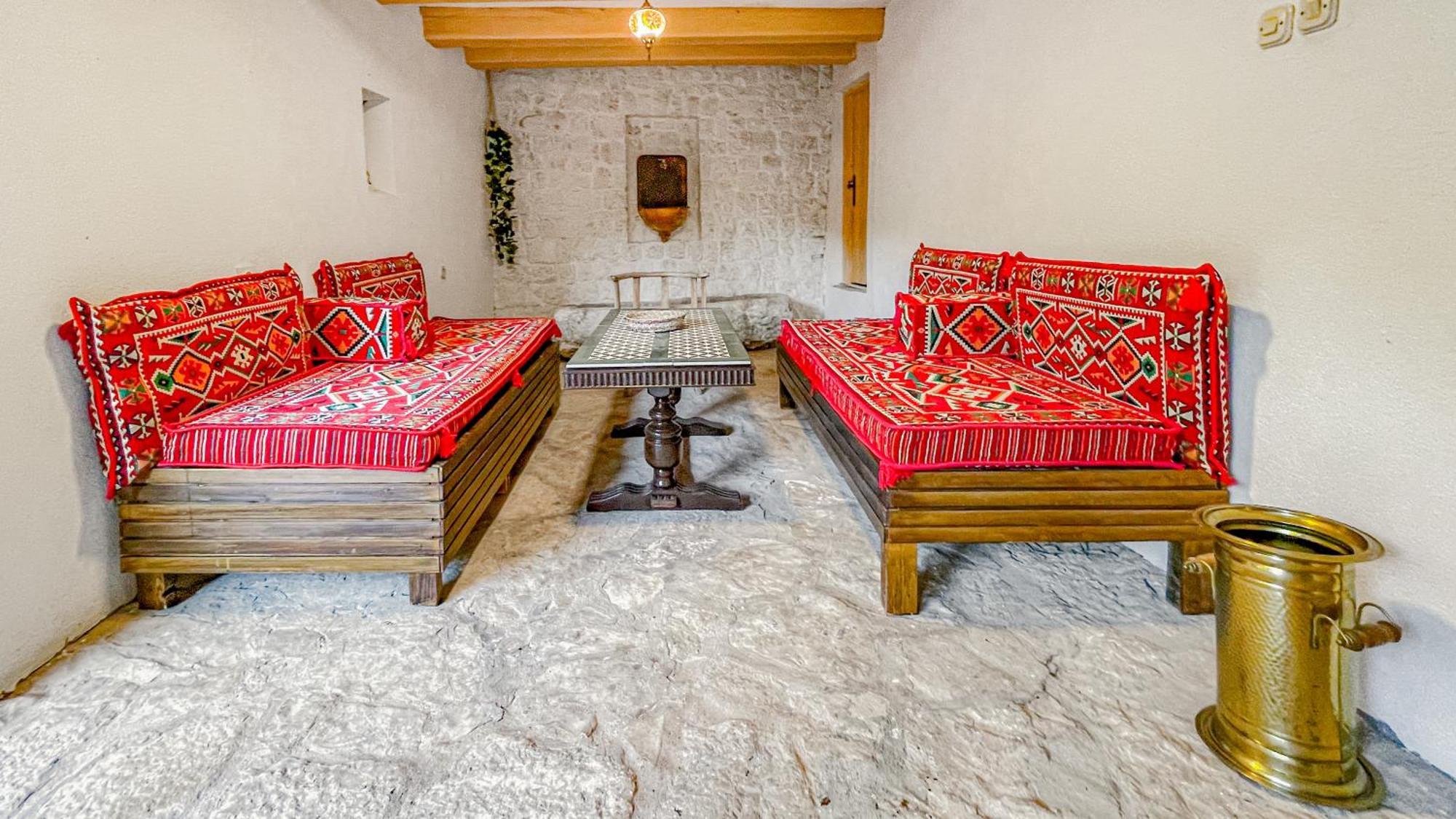 Villa Historic Pocitelj With Pool And Incredible Views On The River And Landmarks Bagian luar foto