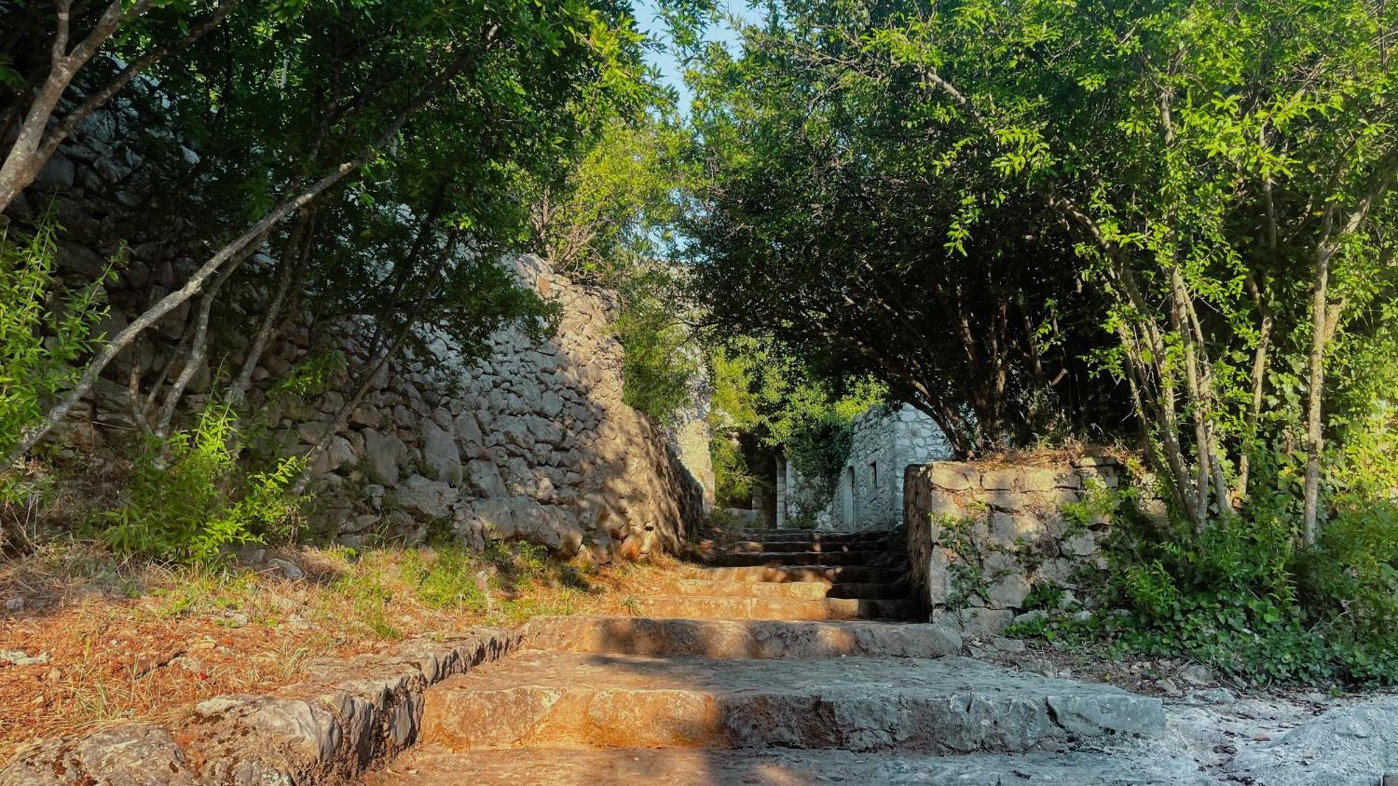 Villa Historic Pocitelj With Pool And Incredible Views On The River And Landmarks Bagian luar foto